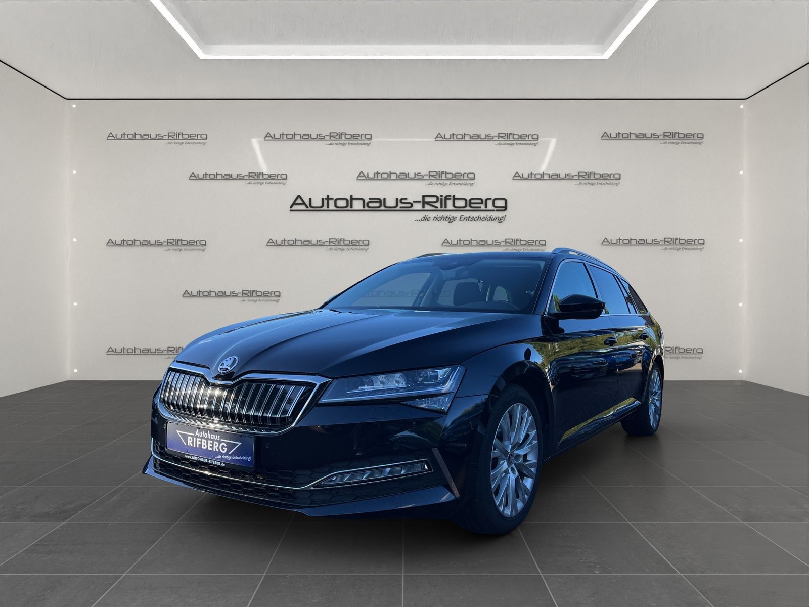 Skoda Superb - 1