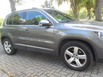 Volkswagen Tiguan - 3