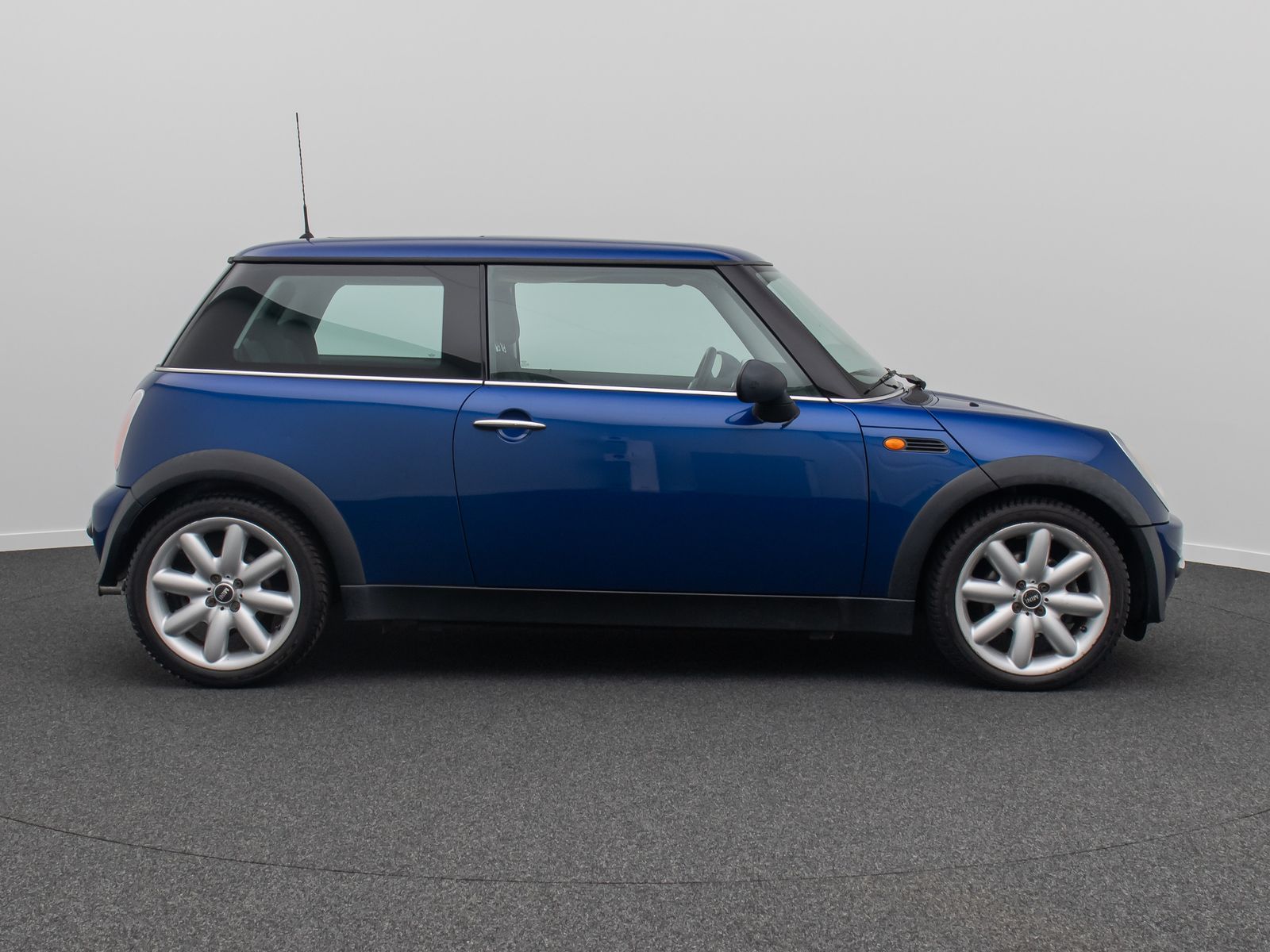 Fahrzeugabbildung MINI ONE One Xenon GSD Sport LM