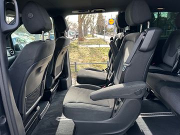 Fahrzeugabbildung Mercedes-Benz V300d Lang Edition19*Burmester*StHz*360°Kam.*AMG