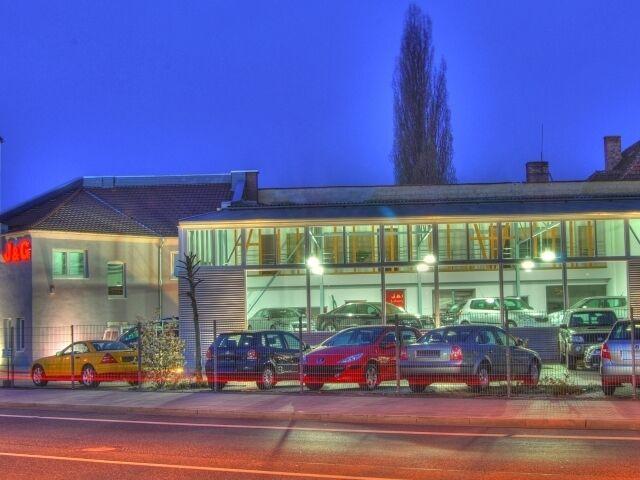 showroom-image-main