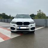 BMW X5 xDrive 30d *M-Paket, HUD, Keyless, ... - BMW X5 in Bochum