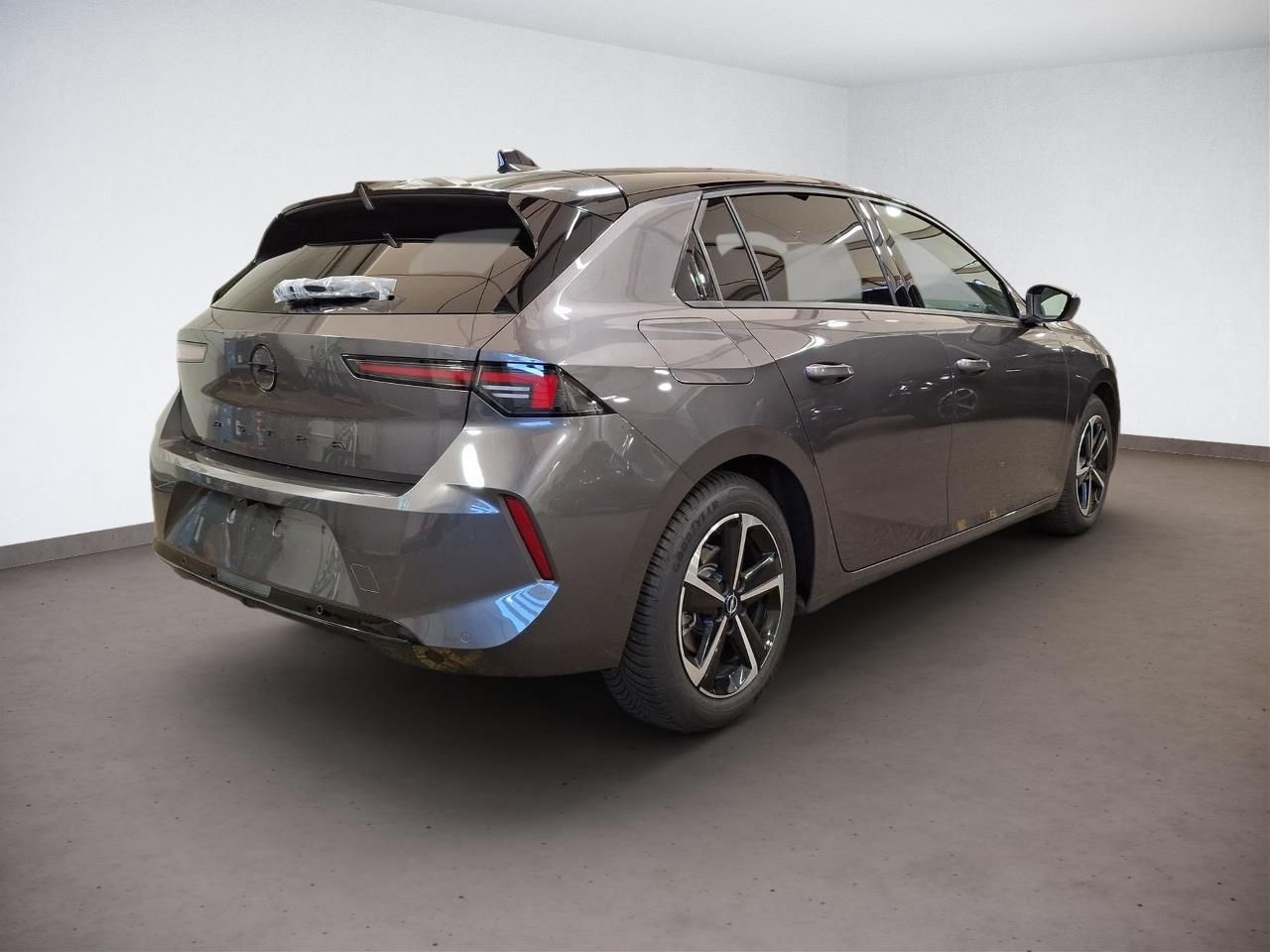 Fahrzeugabbildung Opel Astra L 1.2 Turbo GS Automatik