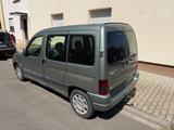 Peugeot **GEPFLEGTER PEUGEOT PARTNER MIT ANHÄNGERK... - gebrauchte Peugeot Partner aus dem Jahr 2005