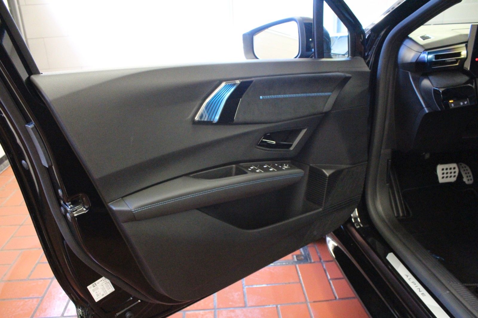 Fahrzeugabbildung Renault Clio VI TCe 115 EDC Esprit Alpine*Harman Kardon*