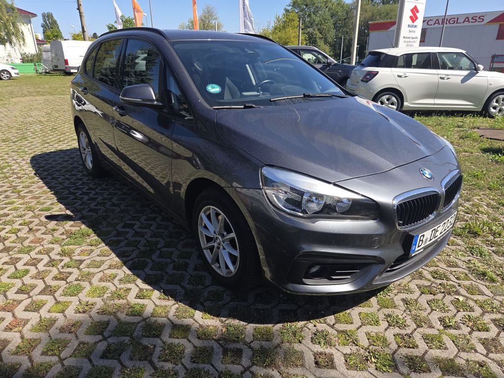 Image of BMW 218