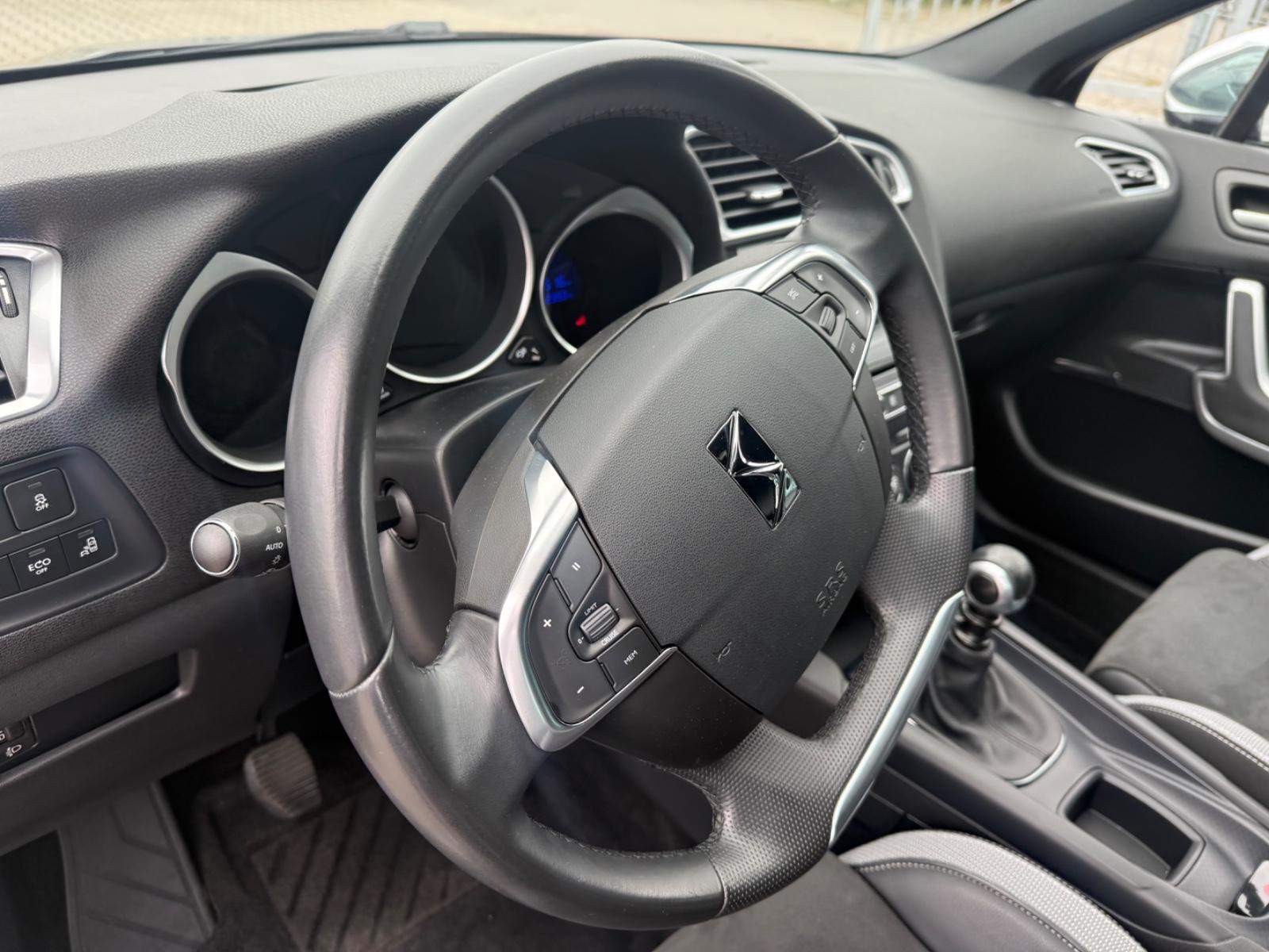 DS Automobiles DS4 DS 4 Basis
