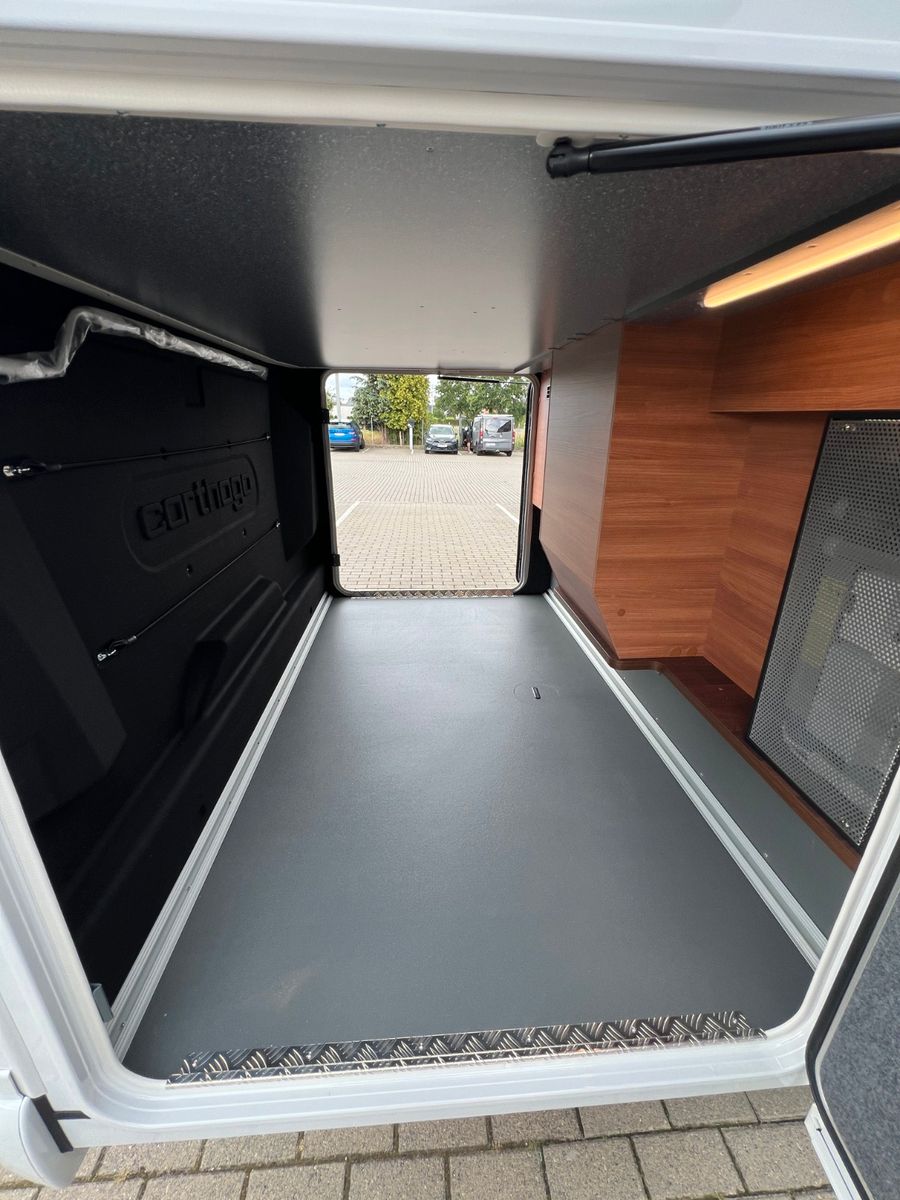 Fahrzeugabbildung Carthago chic c-line T 4.9 LE Mercedes Benz Sprinter 25