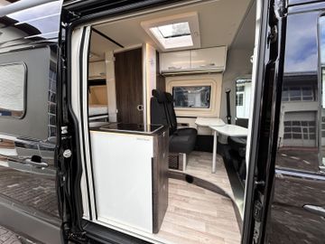 Westfalia Sven Hedin LIMITED 177PS Markise ACC Winterpaket