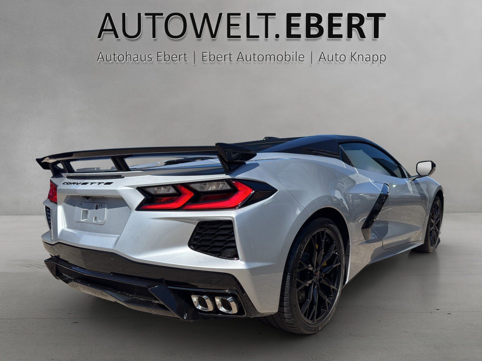 Fahrzeugabbildung Corvette C8 Cabrio 3LT MY2026 MAGNETIC/LIFT/BLADE SILVER