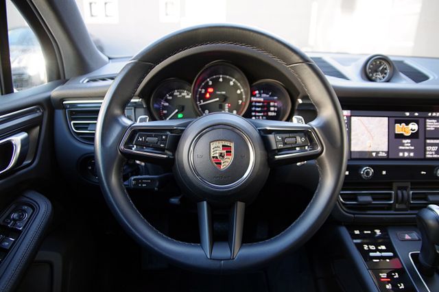 Porsche Macan*1.Hand,AppleCarPlay,Kamera,Sitzheizung,SWA