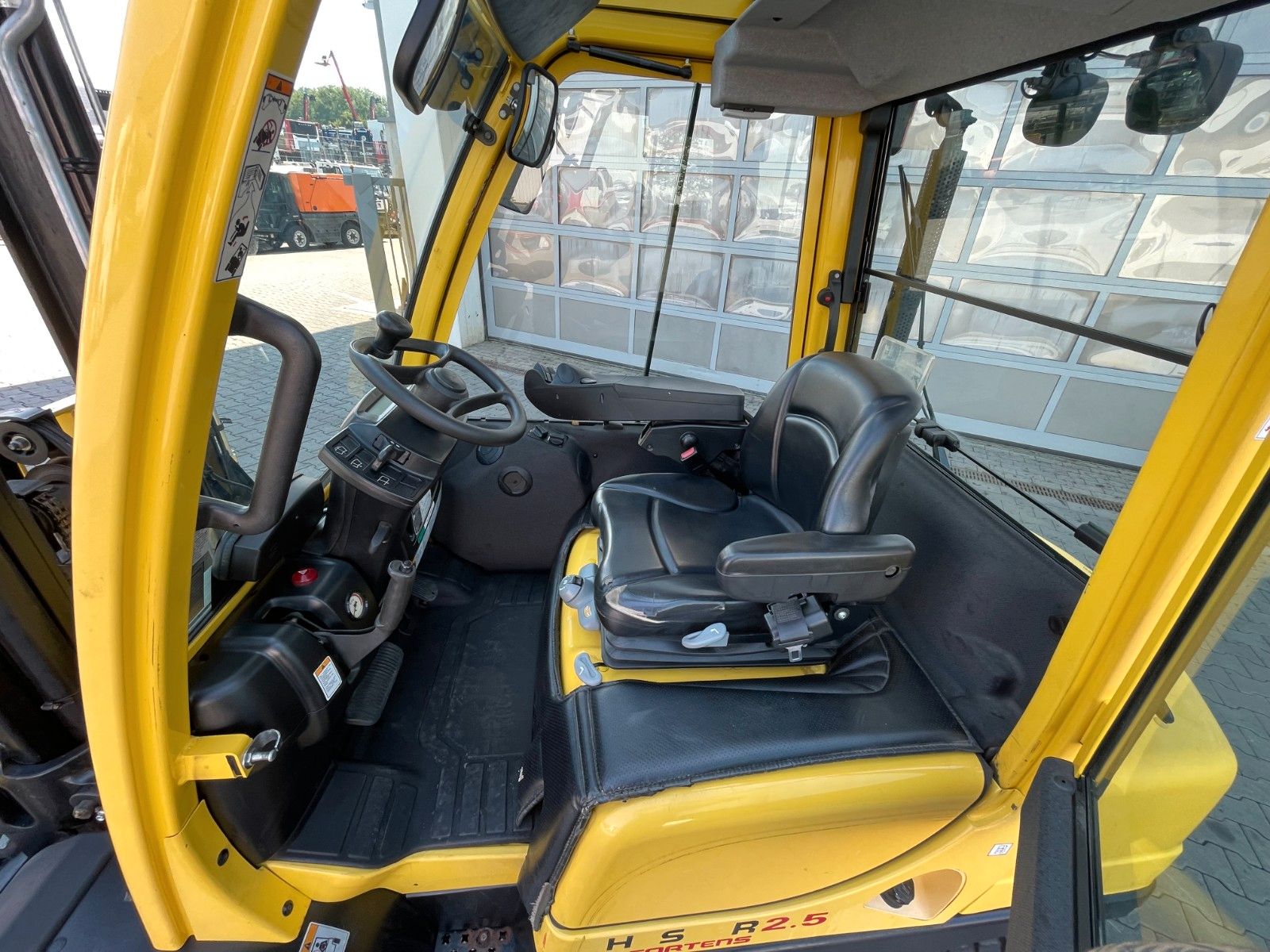 Fahrzeugabbildung Hyster H2.5FT / Duplex 3,3m / nur 1.163h