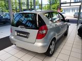 Mercedes-Benz A 160 CLASSIC AUTOMATIK TEMPO PTS SHZ - Mercedes-Benz: A Class