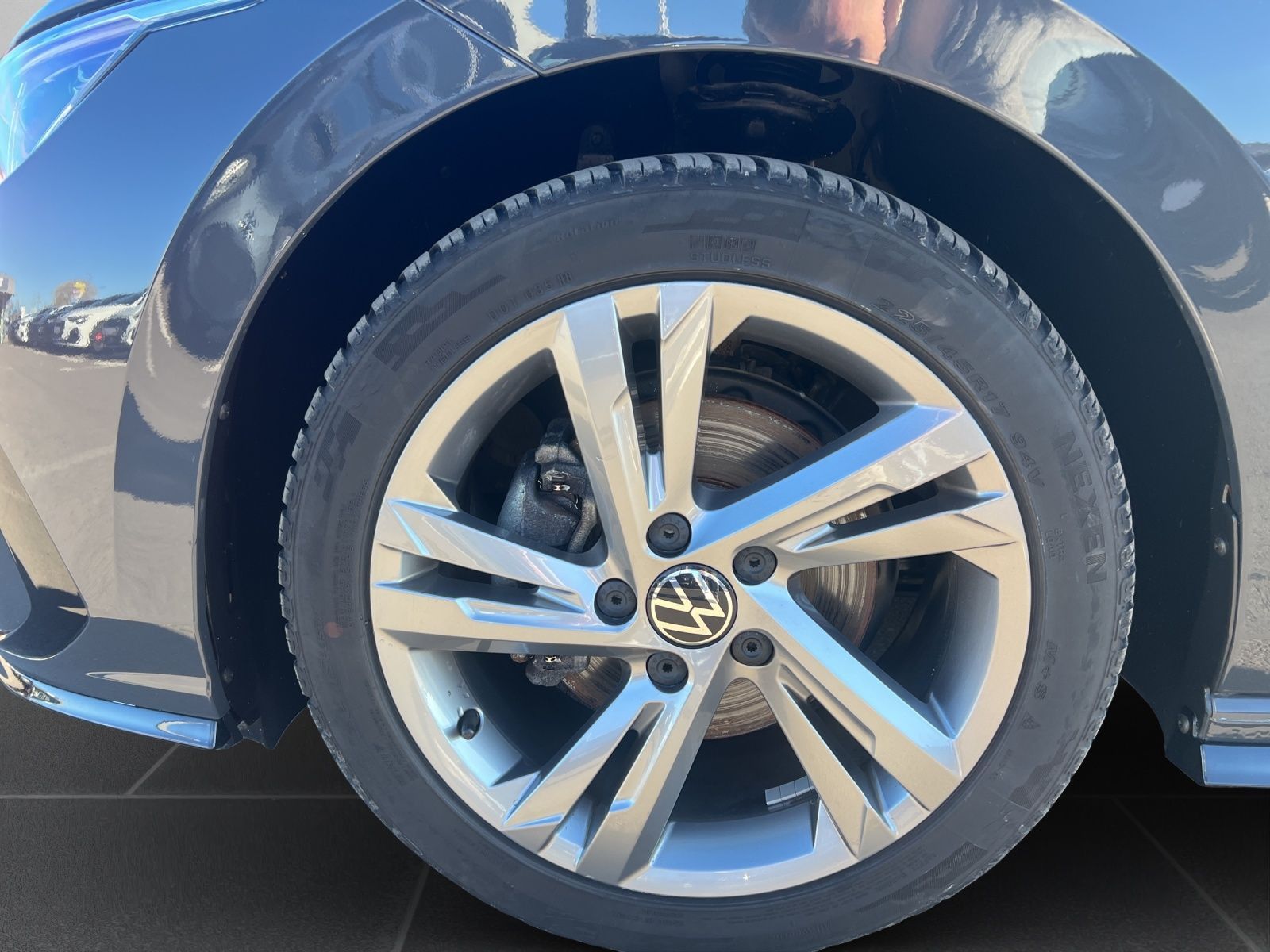 Volkswagen Golf - Bild 8