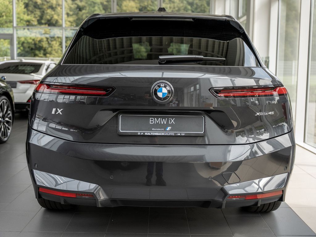 BMW iX - Bild 5