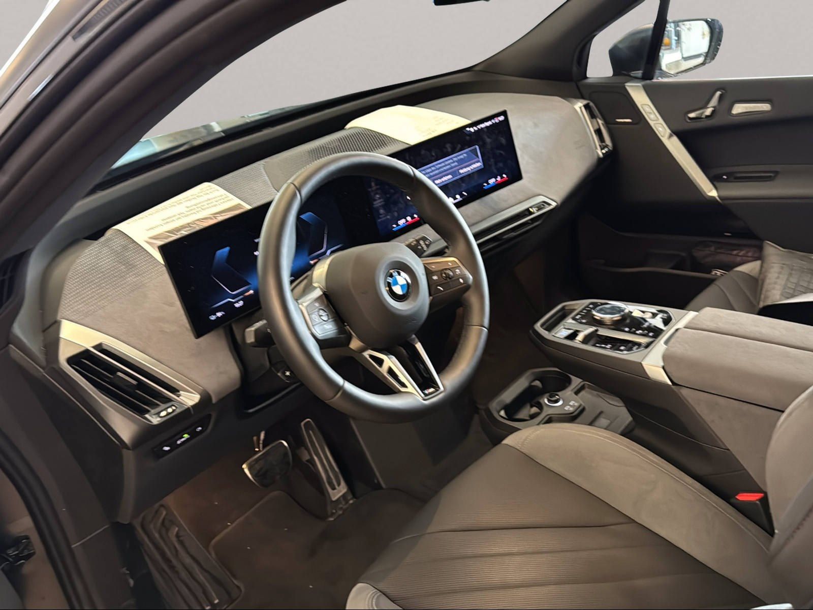 BMW iX xDrive45 M Sport AHK Driv.Assist.Prof Kamera foto 4