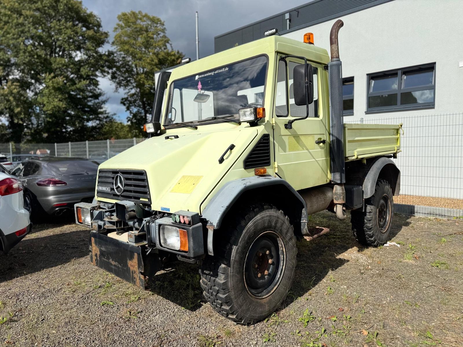 Mercedes-Benz UNIMOG 418/10 4X4 *KIPPER*
