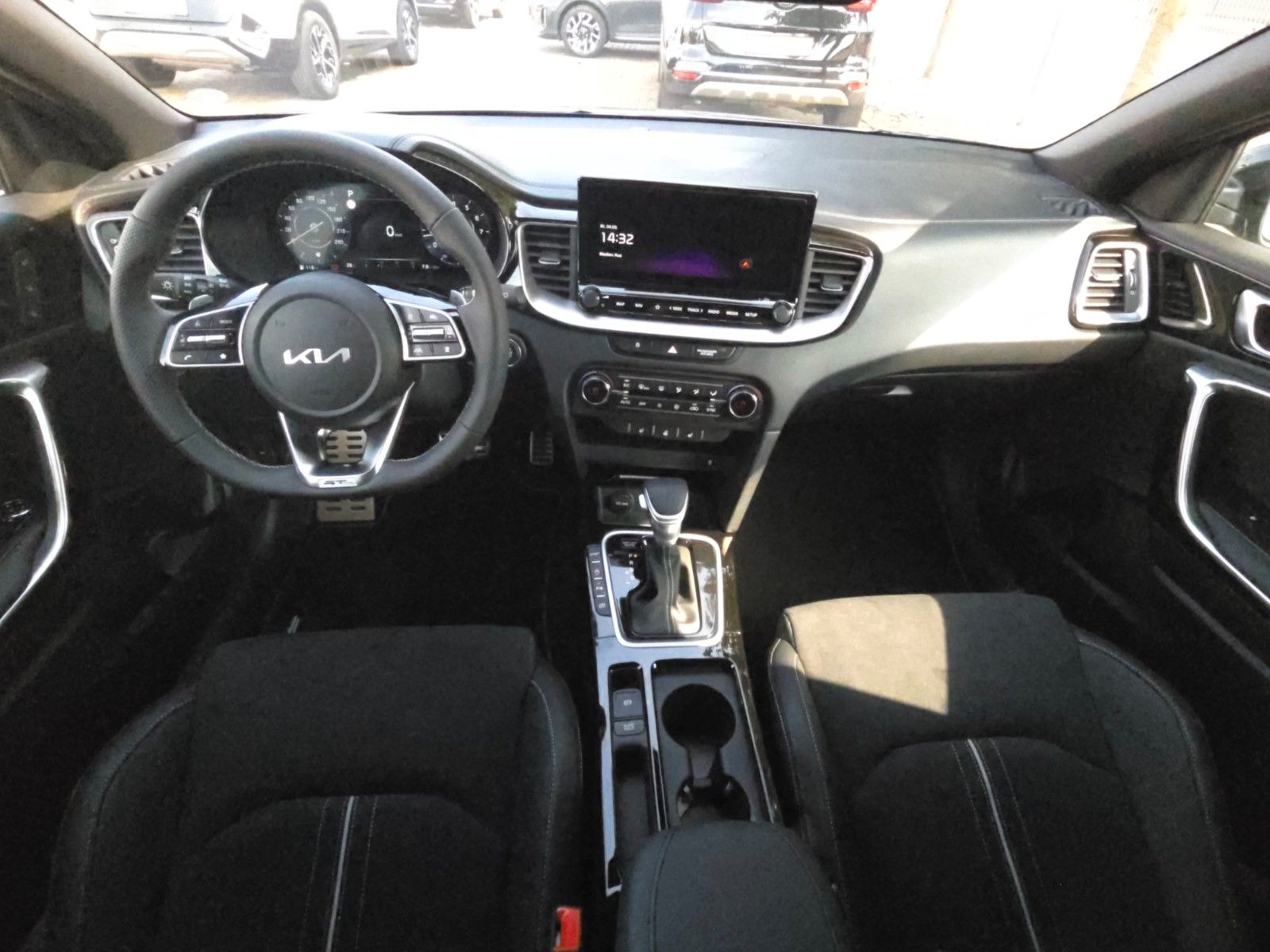 Fahrzeugabbildung Kia CEED_SW 1.5T DCT7 GTL TEC LEDER GD 18Z