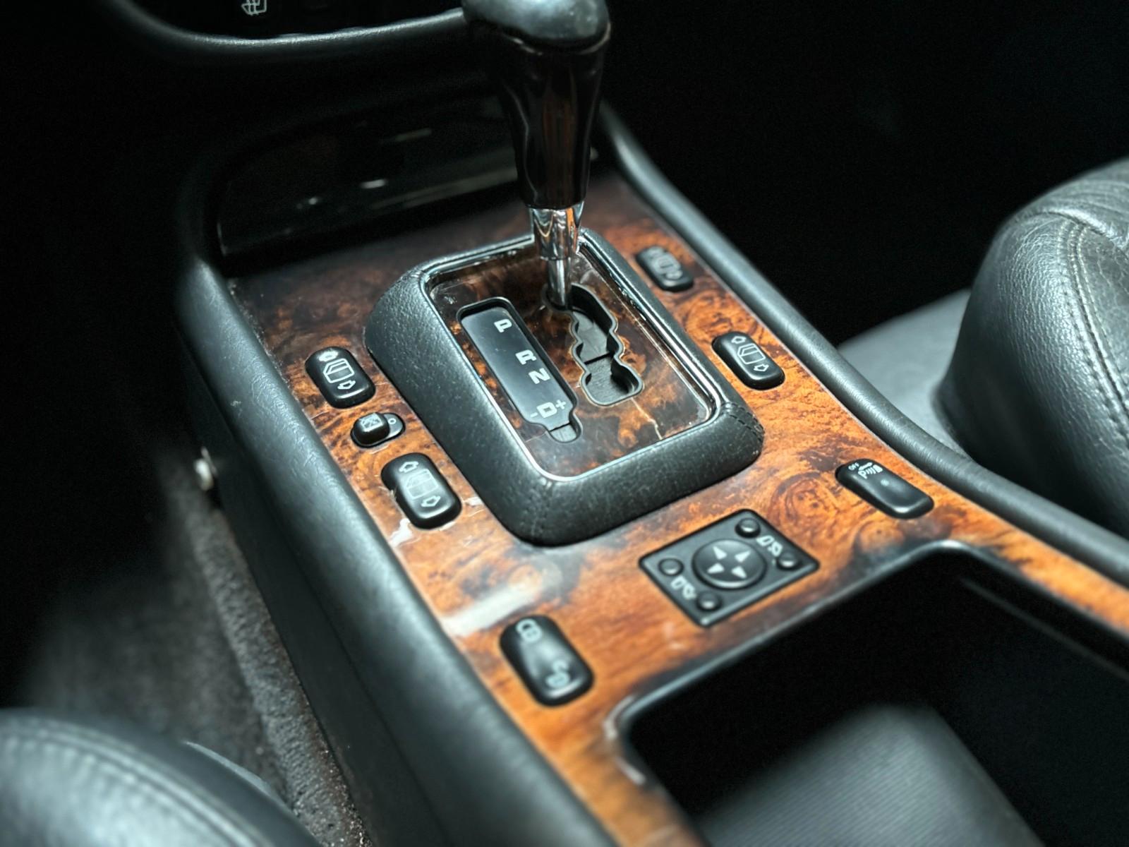 Mercedes-Benz ML 55 AMG V8 SHZ NAVI SCHIEBEDACH BOSE