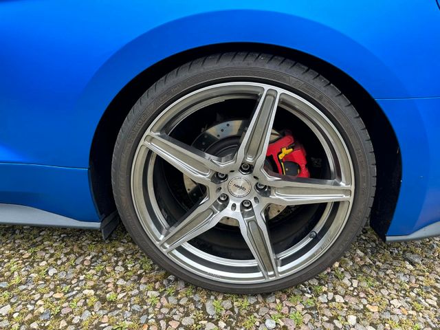 Ford Mustang GT Cabrio 20"275er , KW , Navi, SALE!