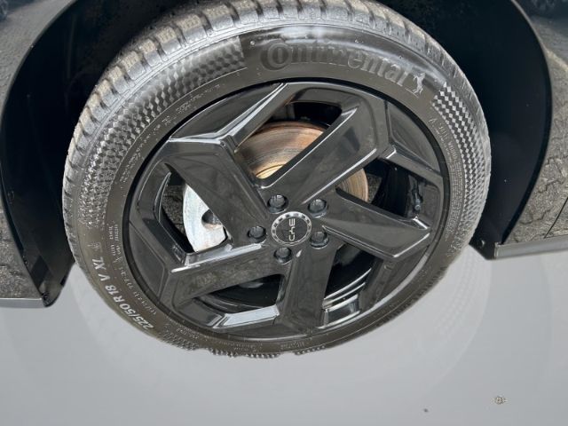 BYD SEAL 6