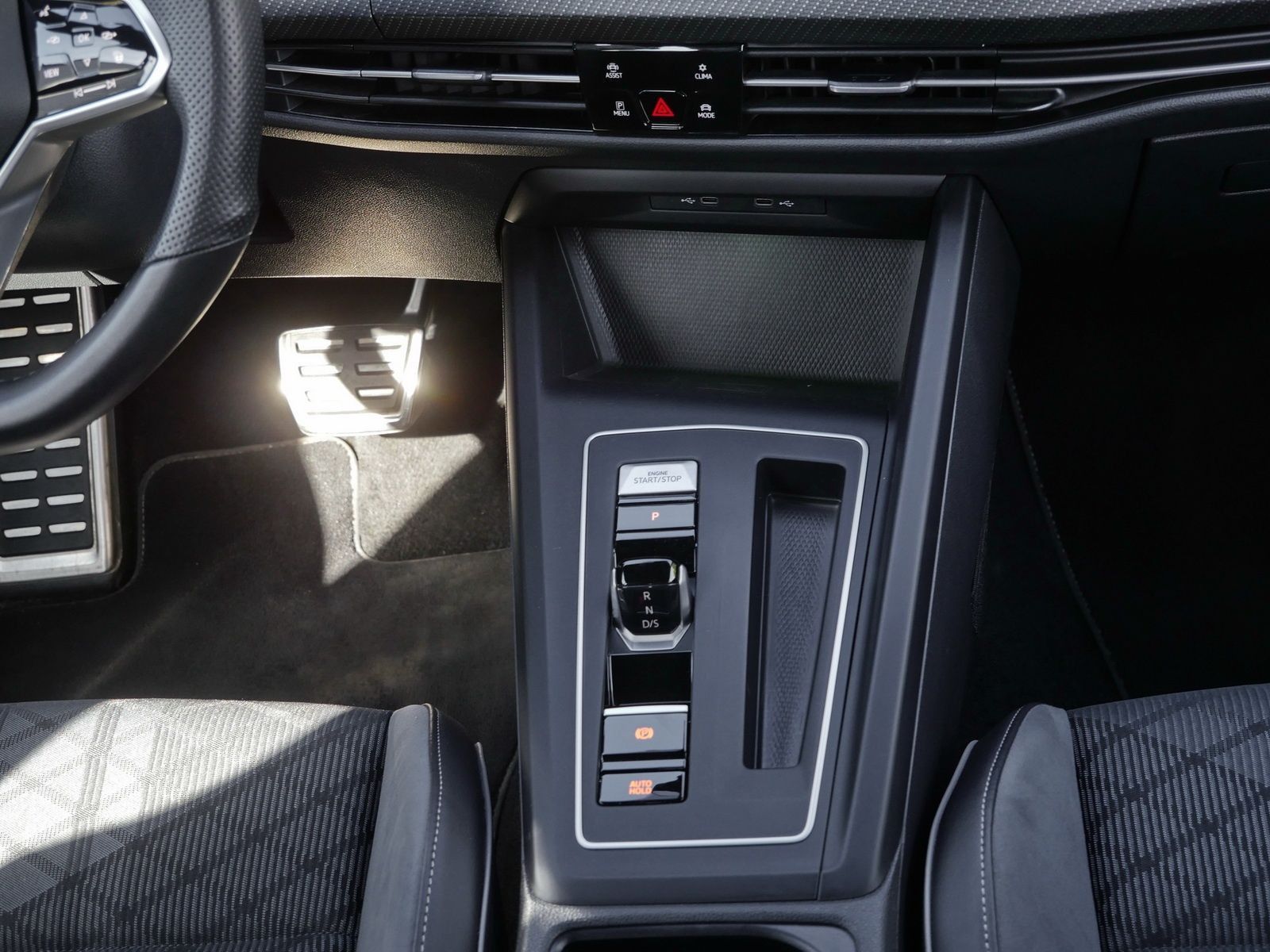 Volkswagen Golf - Bild 7