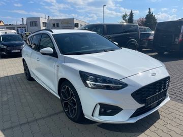 Fahrzeugabbildung Ford Focus ST-Line