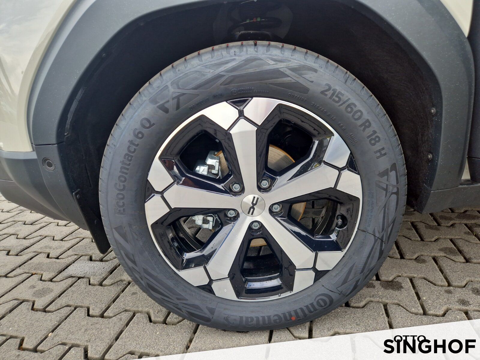 Fahrzeugabbildung Dacia New Duster Journey mild hybrid 140