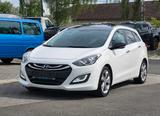 Hyundai i30 cw FIFA World Cup Edition LED Navi Panorama - Hyundai i30: Fifa World Cup Edition