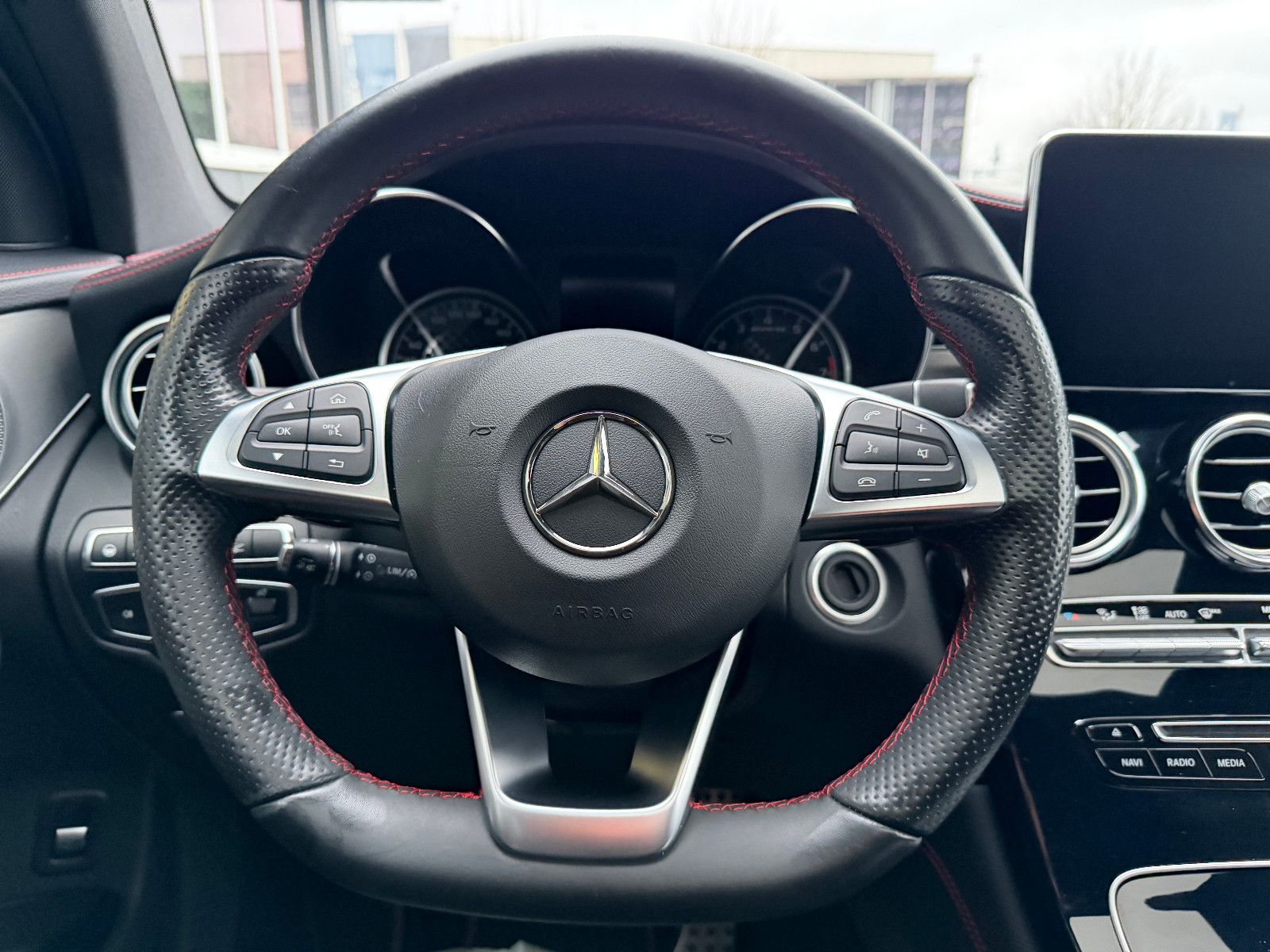 Fahrzeugabbildung Mercedes-Benz GLC43 AMG Coupe 4Matic