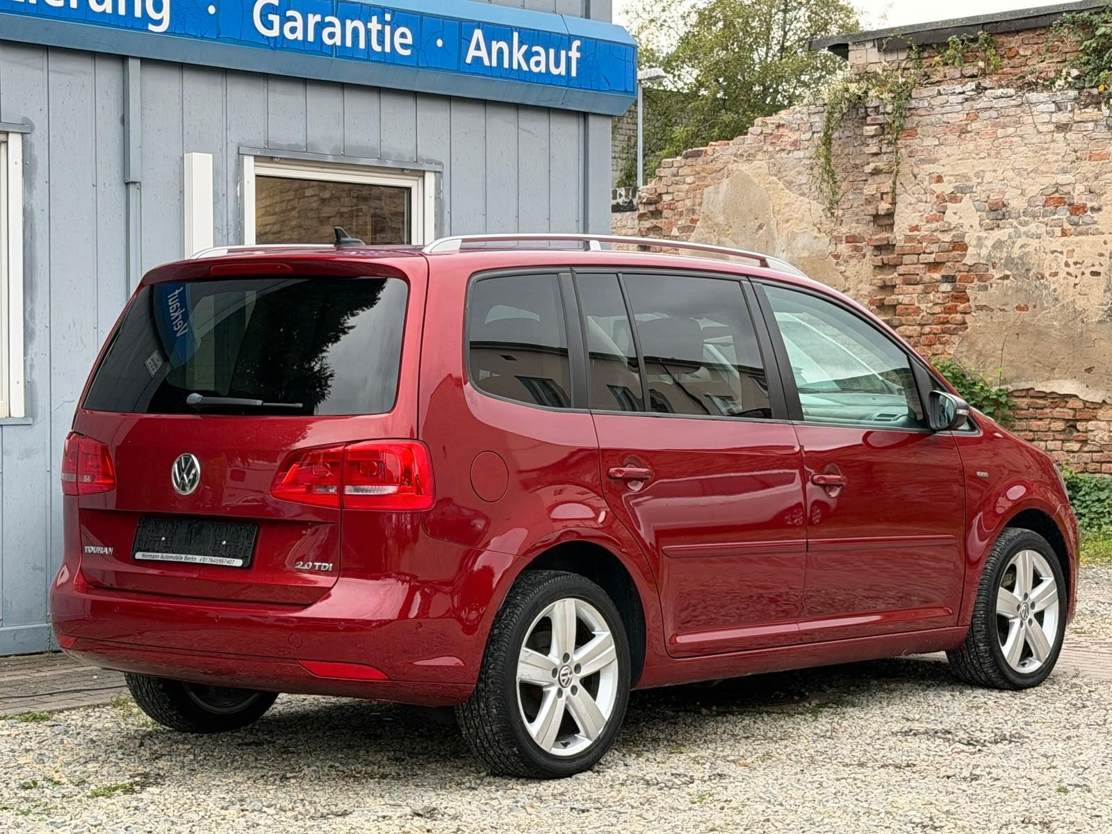 Volkswagen Touran 2.0 TDI DSG Life*140 PS*1.Hand*Temp*Navi