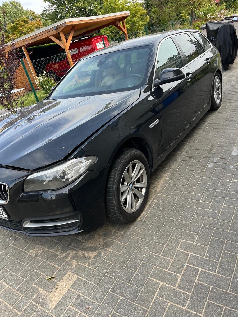 BMW 530, 2015