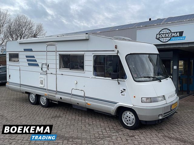 HYMER / ERIBA / HYMERCAR B694 2.5 116PK Airco TV Cruise 4xZonnepaneel Lui