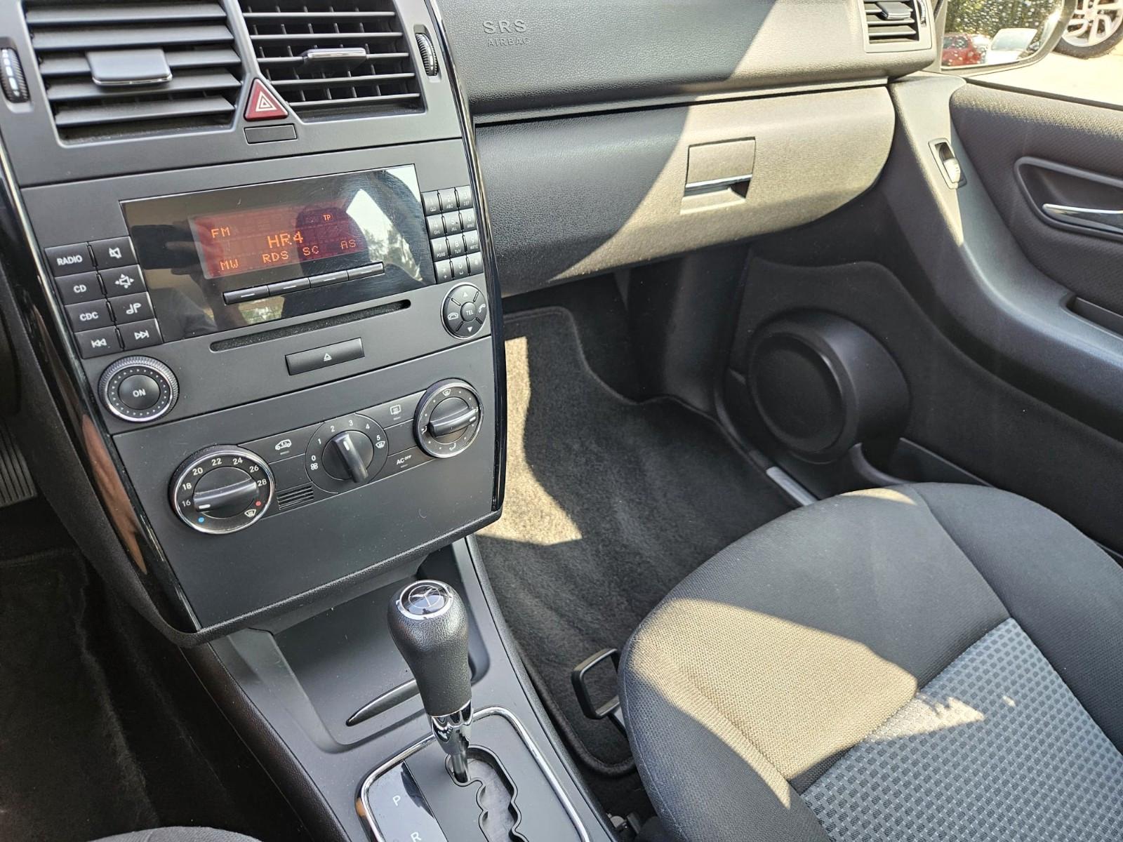 Mercedes-Benz A170 2005 — photo 15