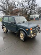 Lada Niva 1.7 - Lada 2112 Gebrauchtwagen