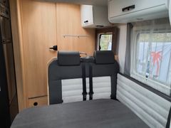 Sunlight T 68, Einzelbetten und Hubbett,Sat automatisch
