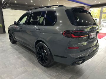 BMW X7 - 6