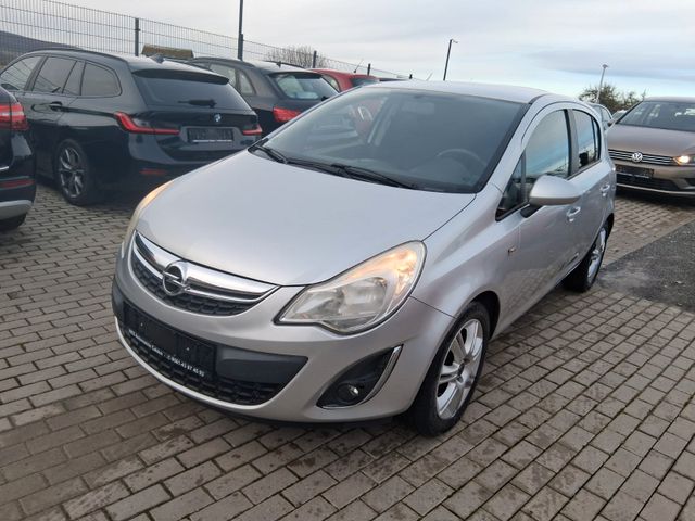 Opel Corsa D Satellite, HU neu.