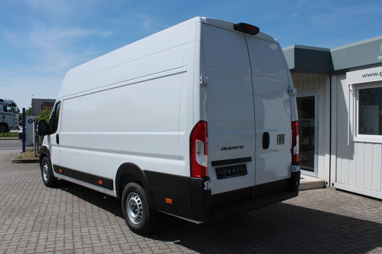 Fahrzeugabbildung Fiat Ducato L4 H3 / Superhochdach