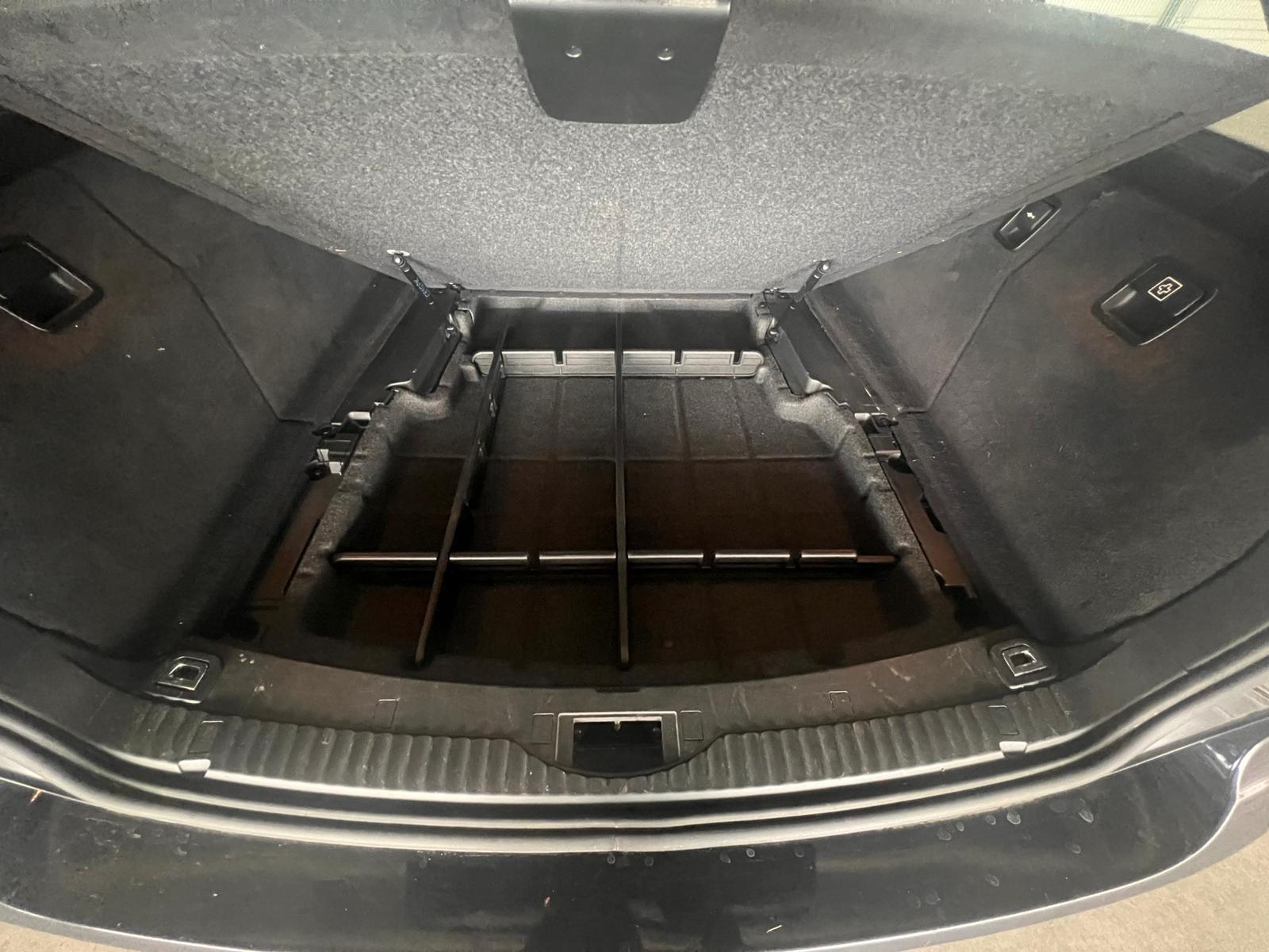 BMW 525 2004 — photo 31