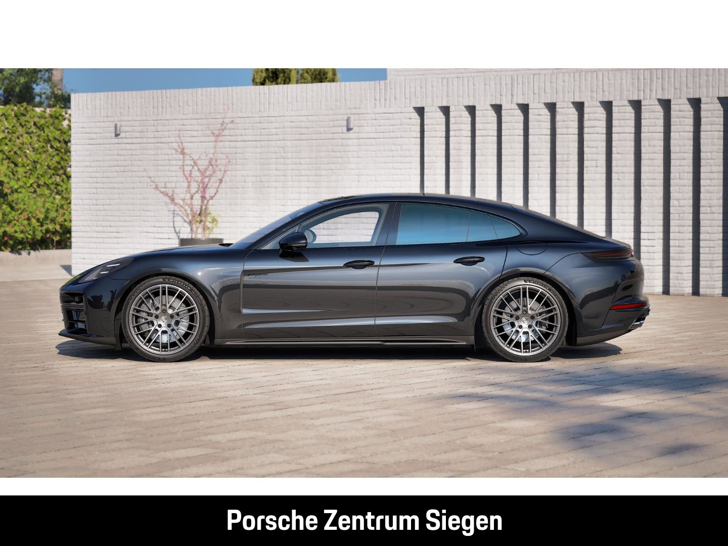 Porsche Panamera 4 E-Hybrid imagem 2