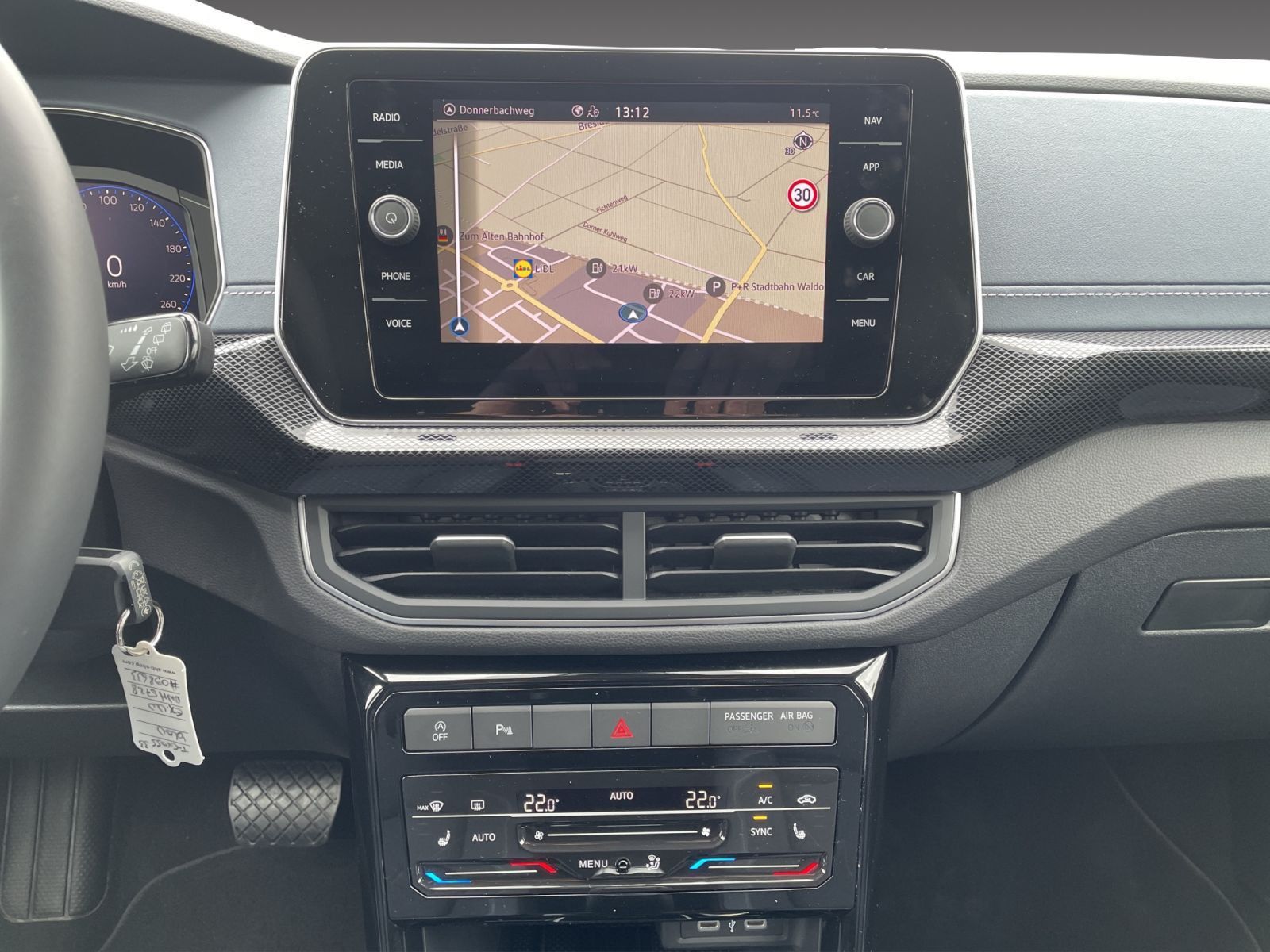 Volkswagen T-Cross - Bild 12