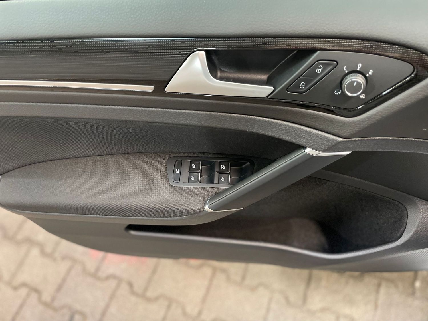 Fahrzeugabbildung Volkswagen Golf Variant VII Highline #LED#ACC#AHK#Alcantara