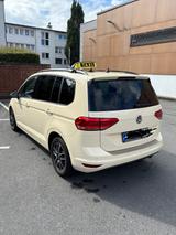 Volkswagen Touran 2.0 TDI SCR 85kW DSG Trendline - Volkswagen Touran: Taxi