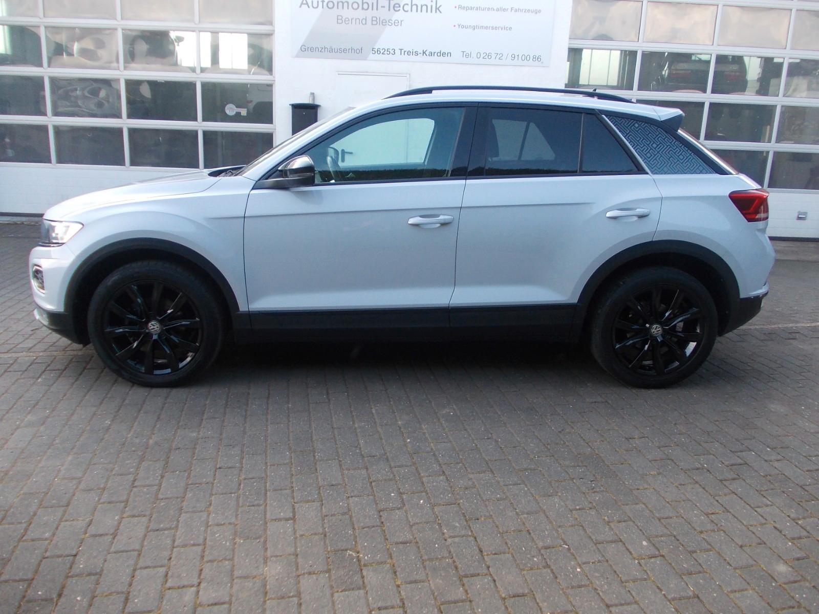 Volkswagen T-Roc Sport Navi ACC LED Kamera Heckklappe E.