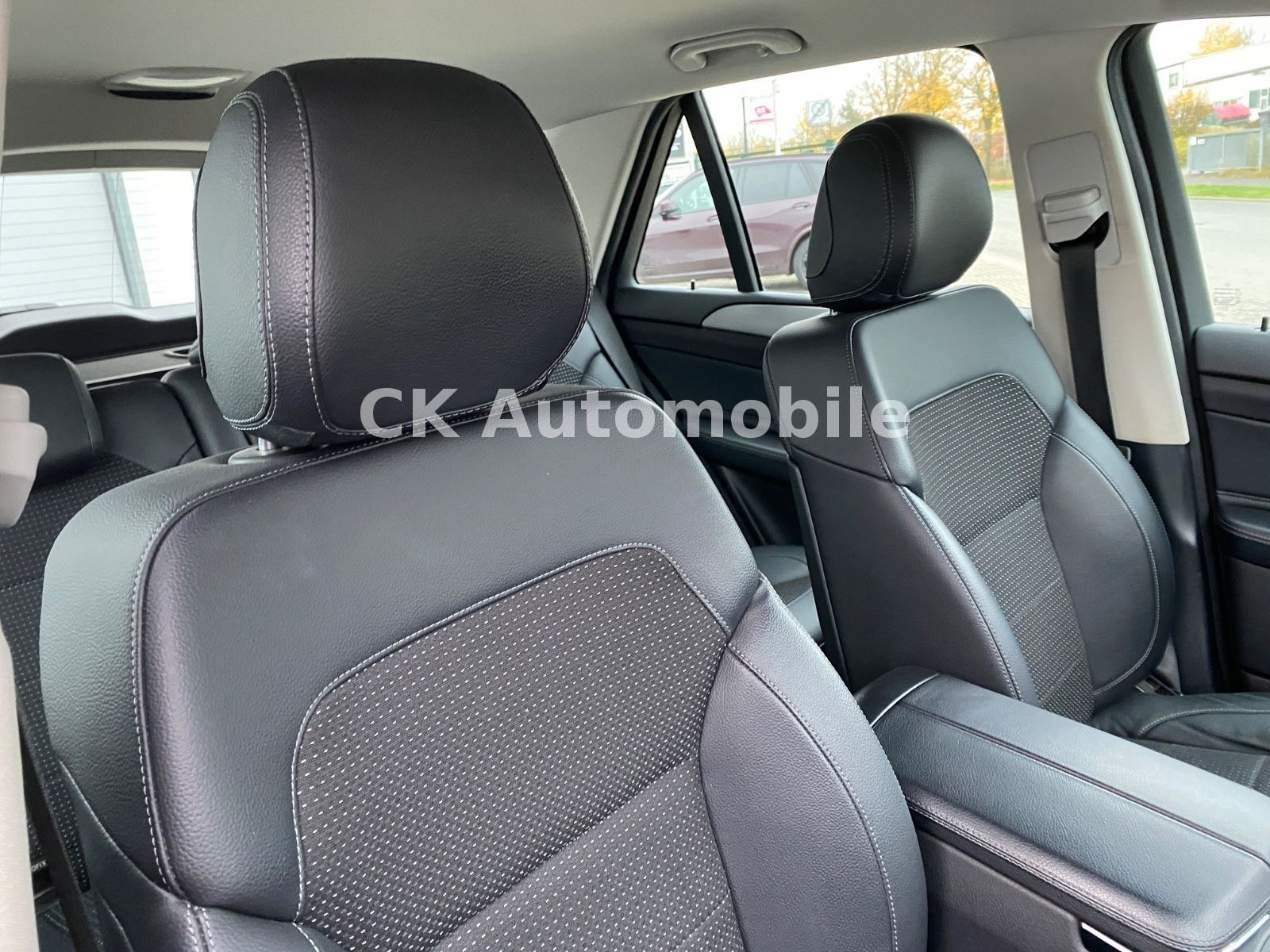 Fahrzeugabbildung Mercedes-Benz GLE 350d 4Matic/Navi/Rückfahrkamera/Tempomat