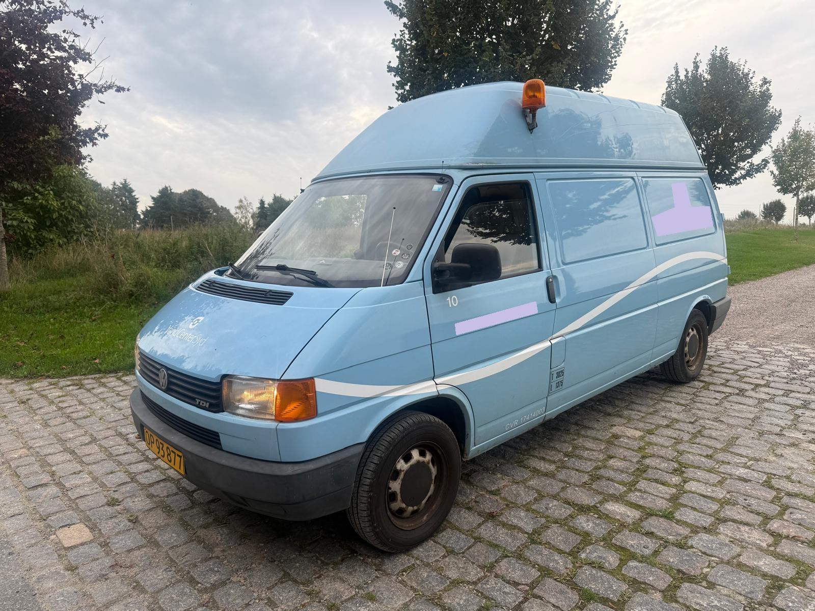 Volkswagen T4 Transporter 2.5TDI Hoch+Lang *nur 57 000km !