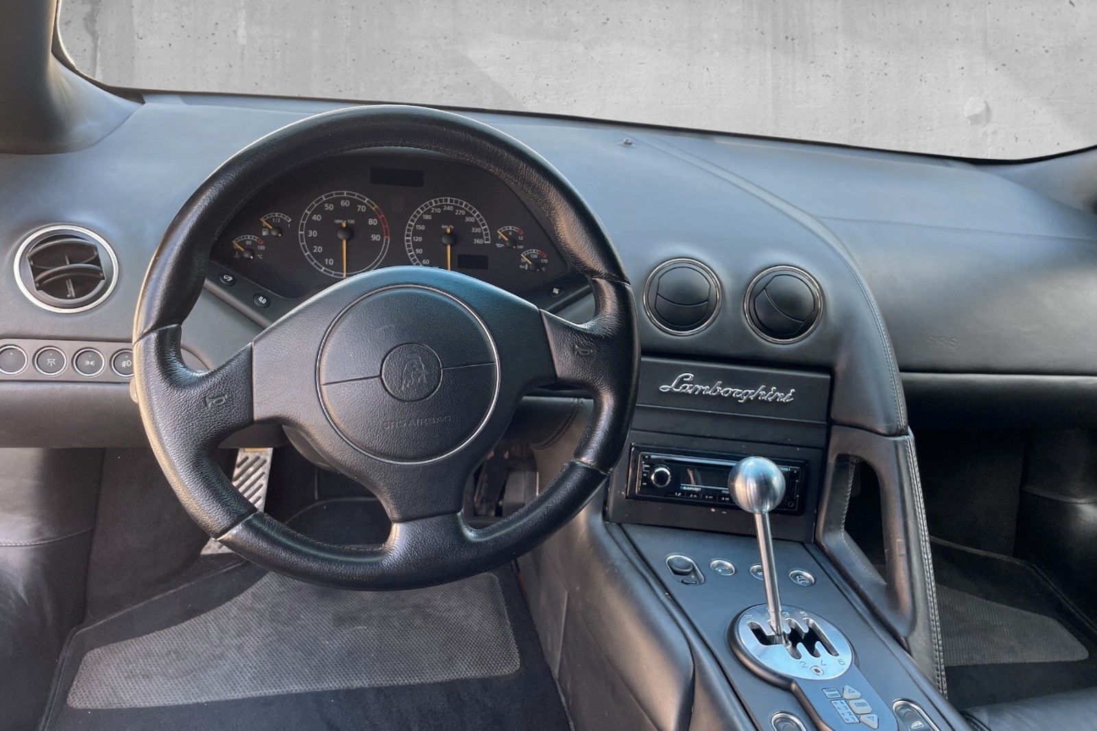 Fahrzeugabbildung Lamborghini Murciélago LP580*Manuale*Großer Service neu