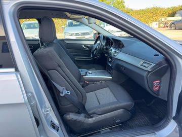 Mercedes E 350 - 11