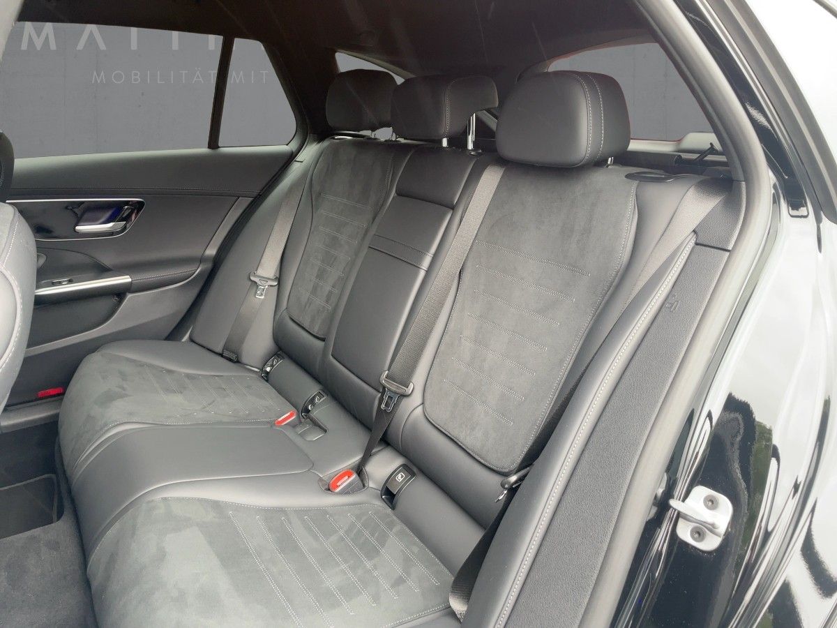 Fahrzeugabbildung Mercedes-Benz C 220 T d AMG/Night/AHK/Kamera